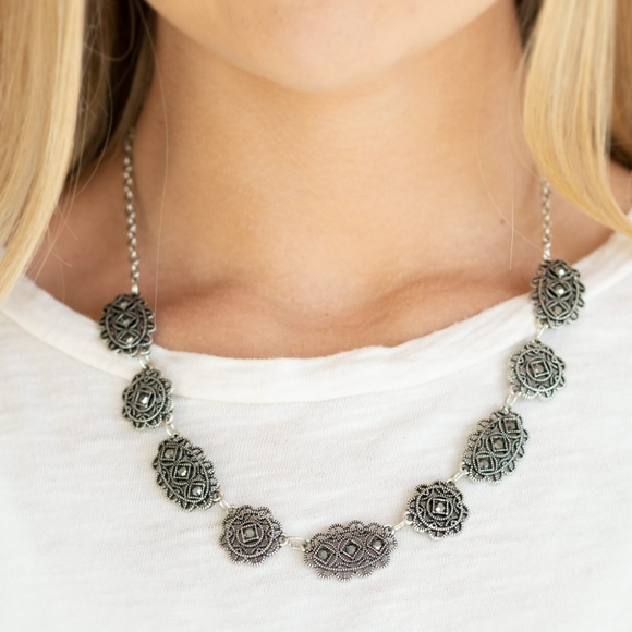 vintage inspired necklace - Picture 1 of 1